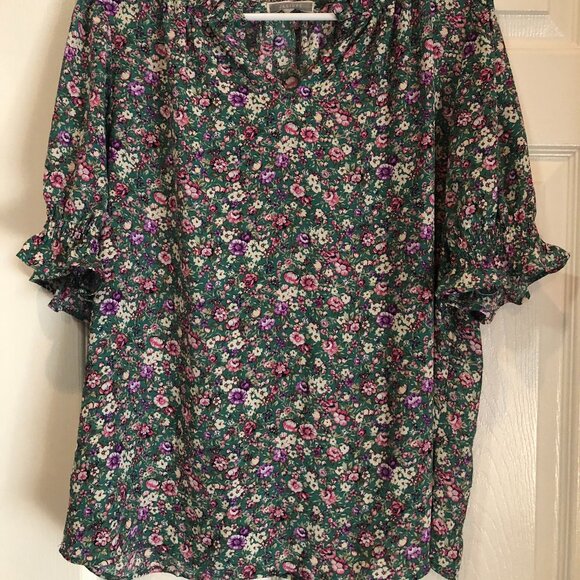 Pleione Green and Purple Floral Top - Picture 4 of 4